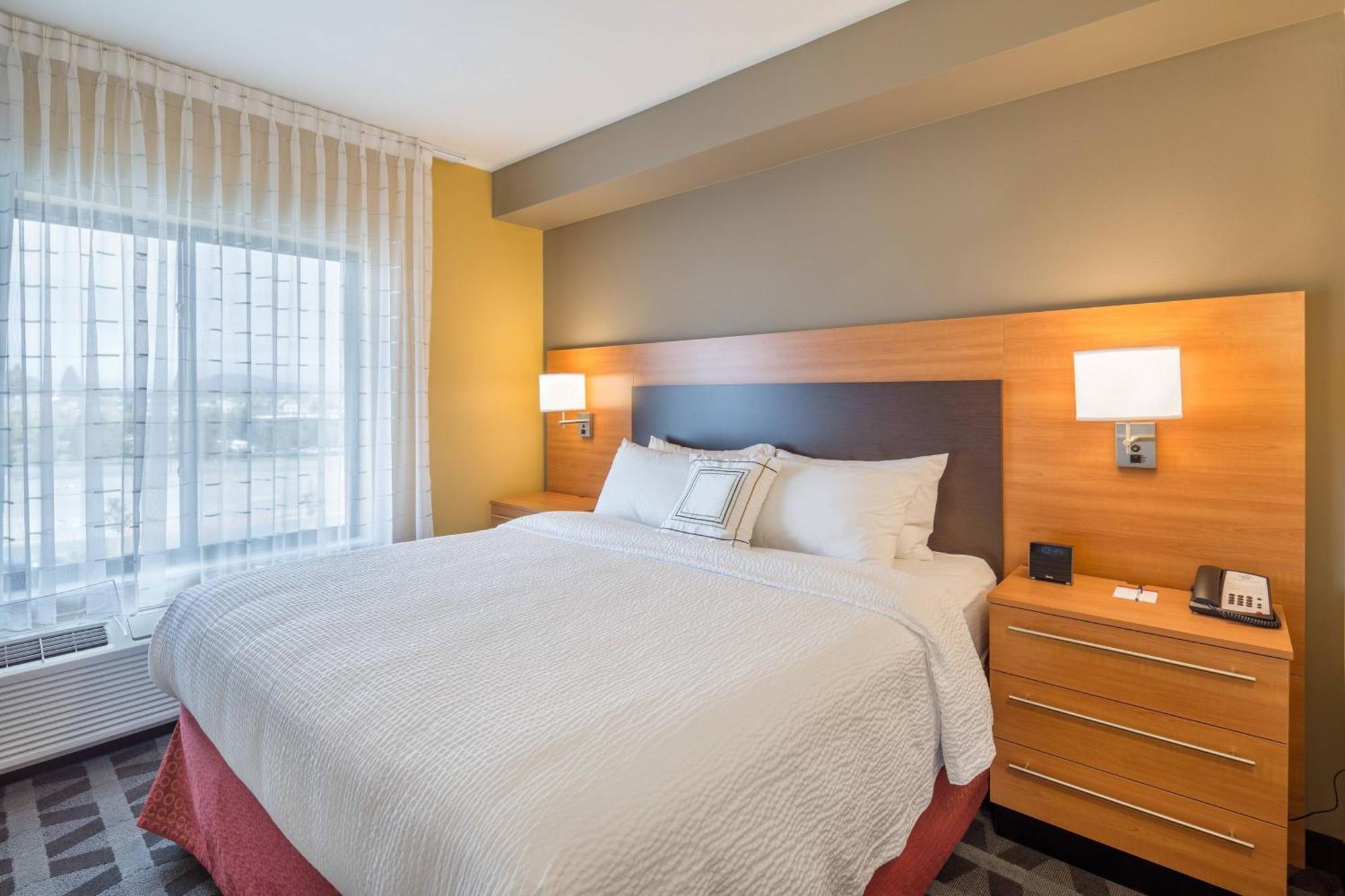 Towneplace By Marriott Suites Portland Vancouver Evergreen Eksteriør bilde
